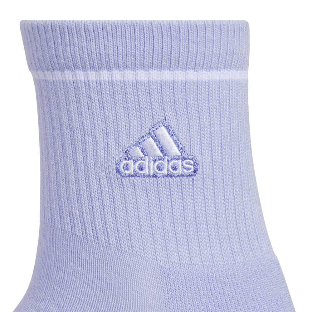 Close-up of Ultimate Comfort Womens High Quarter Cushioned Sports Socks showcasing the cushioned design.
