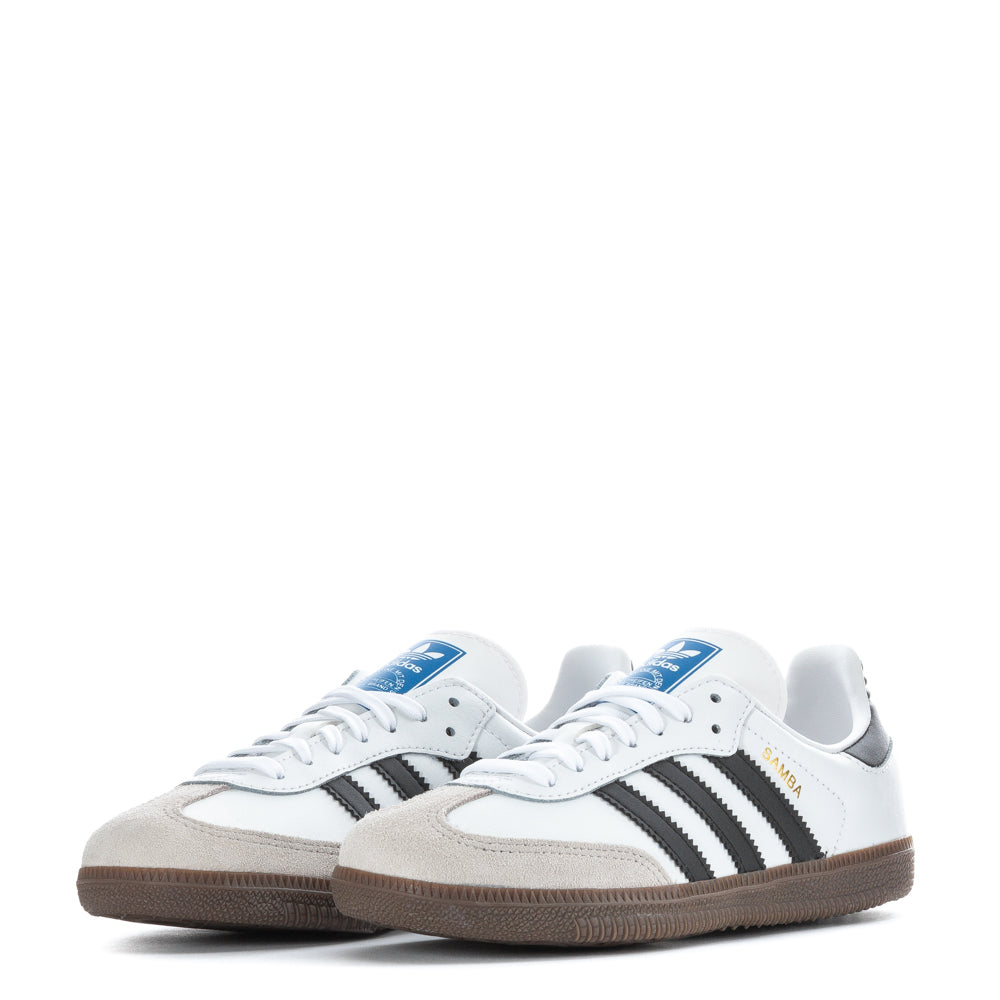 Close-up of the sneakers breathable material and secure lacing for active kids