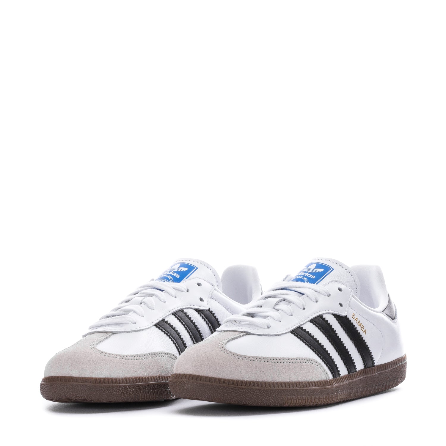 Close-up of the lace closure and 3-Stripes on womens leather sneakers