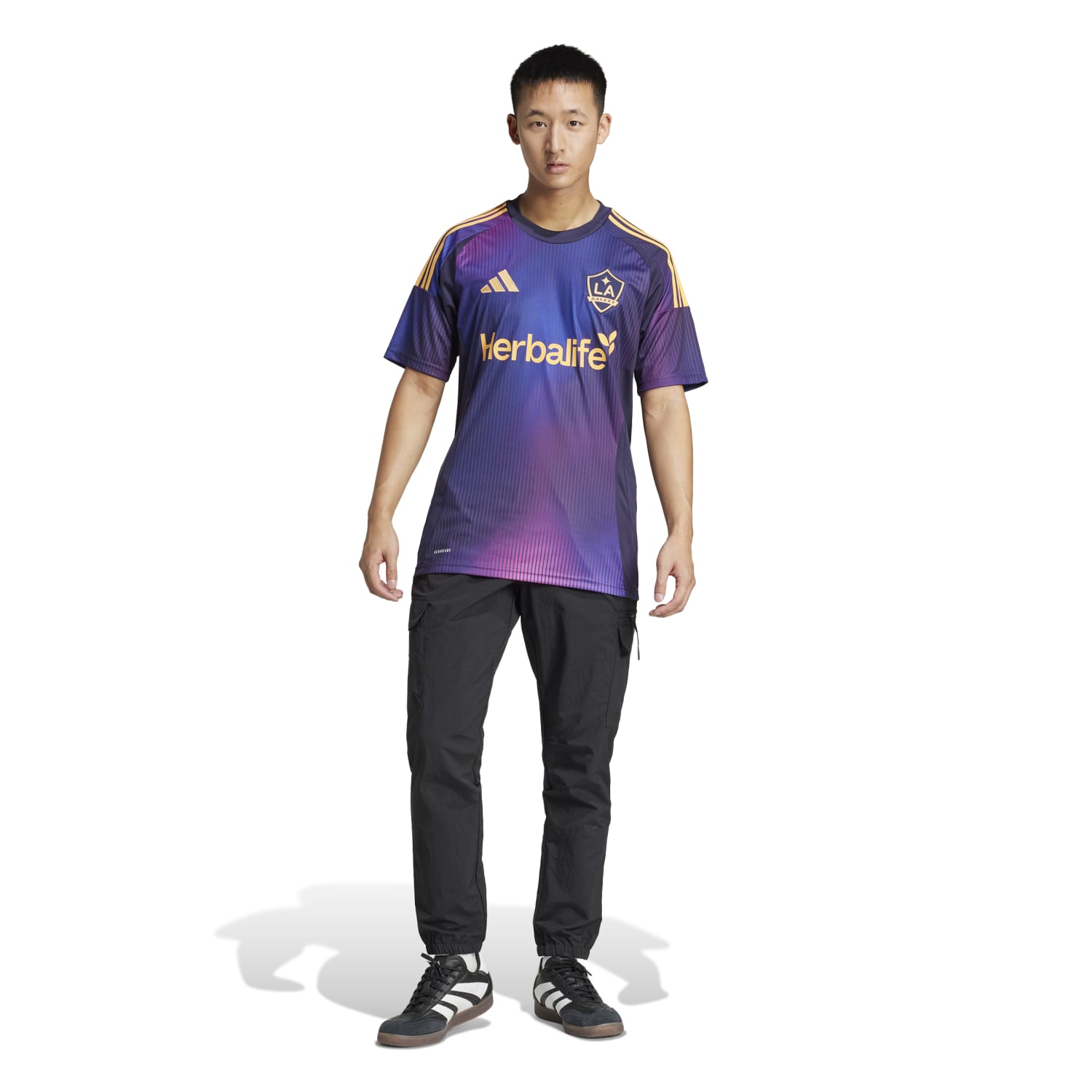 Back view of the Galaxy 25/26 away jersey, perfect for showing team spirit.