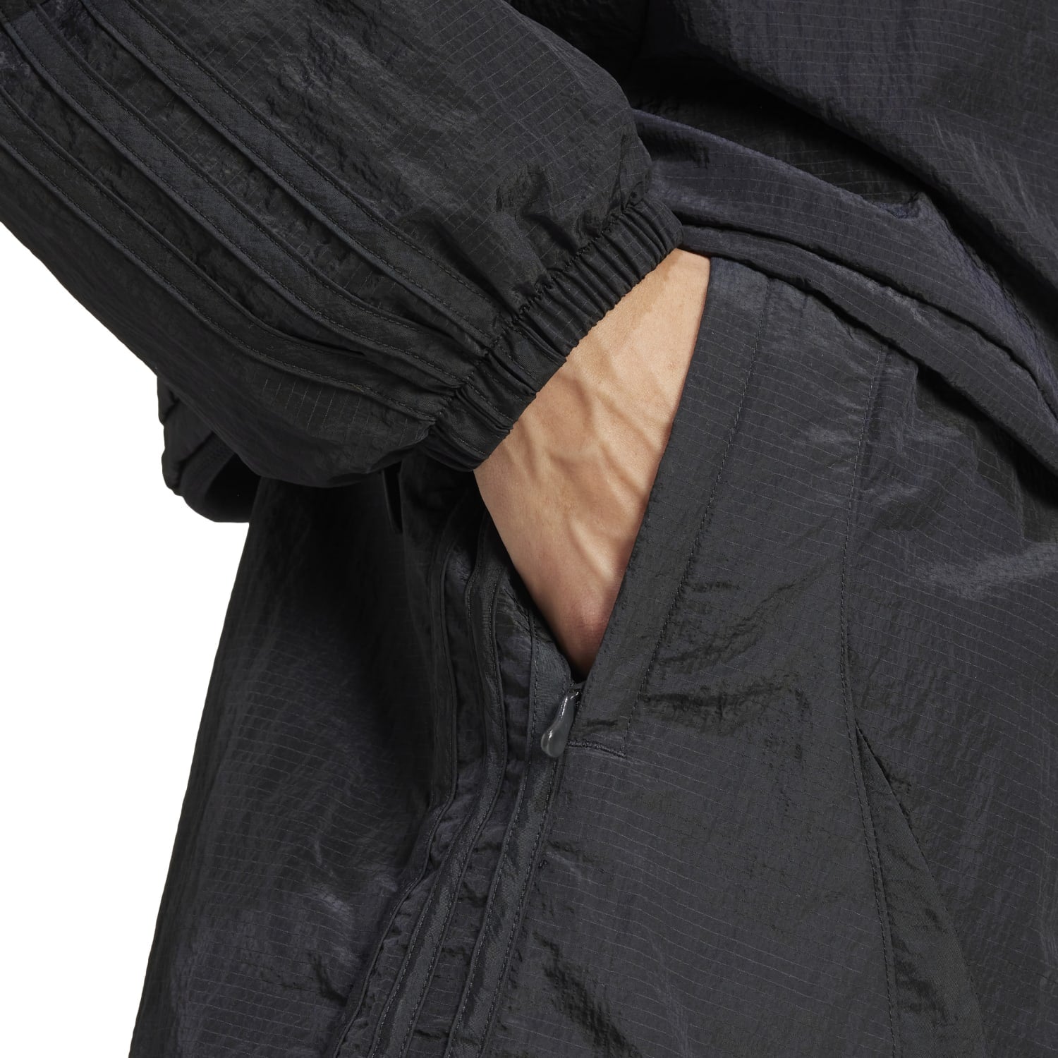 Front view of Adicolor 2000s mens casual shorts, showcasing style and comfort.