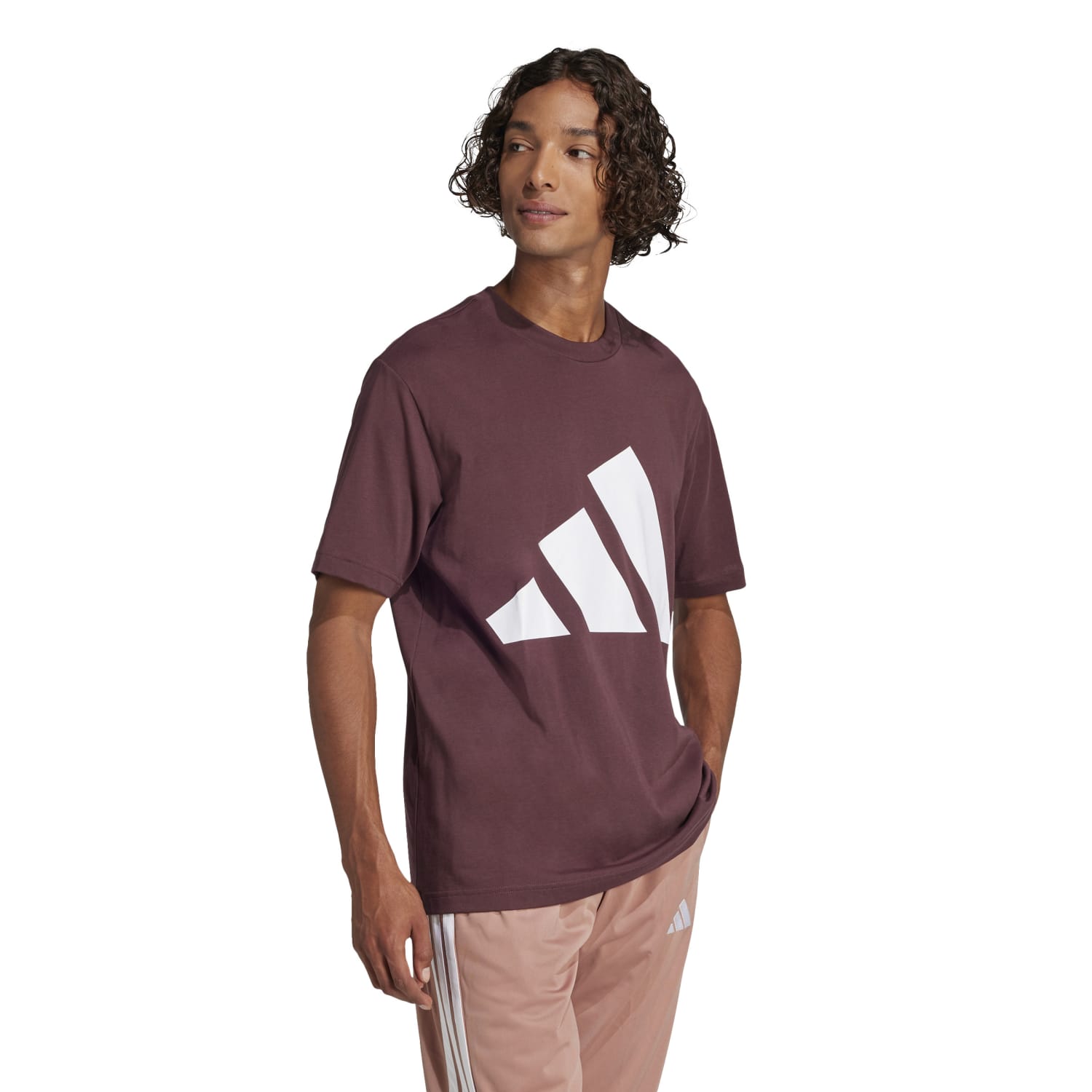 Close-up detail of ribbed crewneck on cotton t-shirt for premium comfort