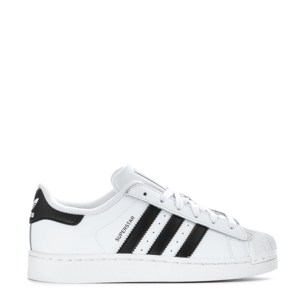 Side view of Adidas Superstar II Kids Sneakers showcasing the classic lace-up style and three-stripe design.