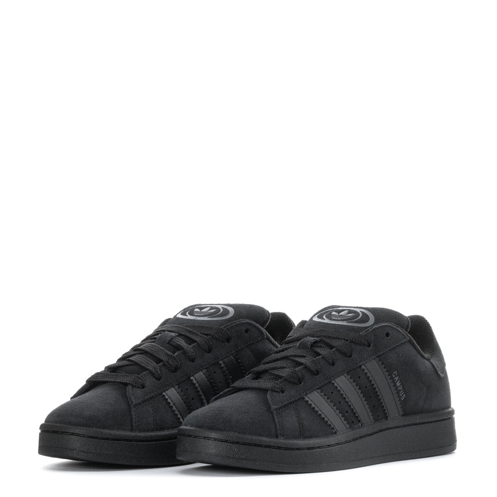 Fashionable youth sneakers with classic design for casual wear