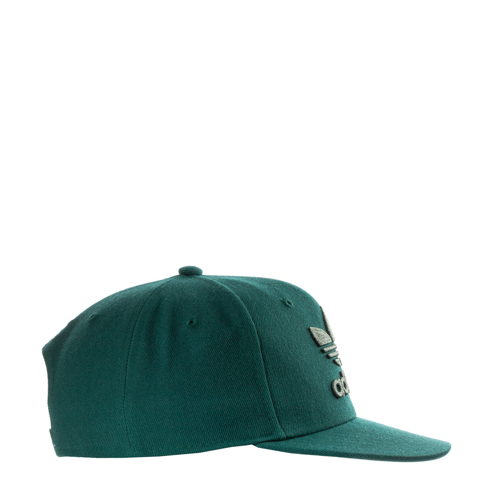 Close-up of the embroidered Trefoil logo on the Adidas Chain Snapback Cap, highlighting the quality craftsmanship.