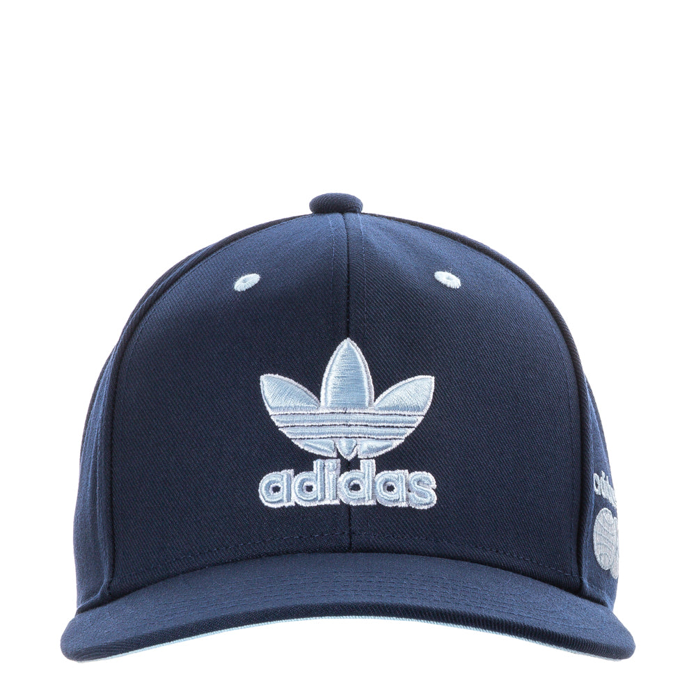 Adidas Modern 2.0 structured snapback cap from the side, perfect for outdoor activities.
