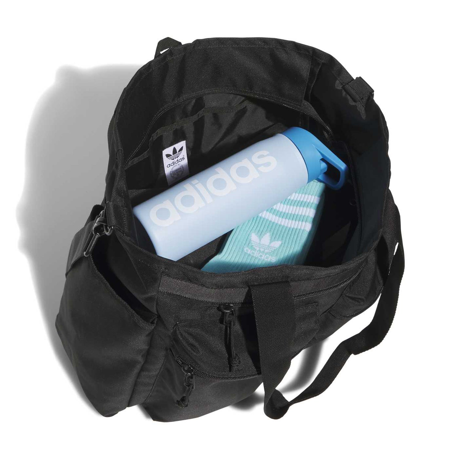 Close-up of the Everyday Utility Tote Bag 3.0 showcasing its durable material.