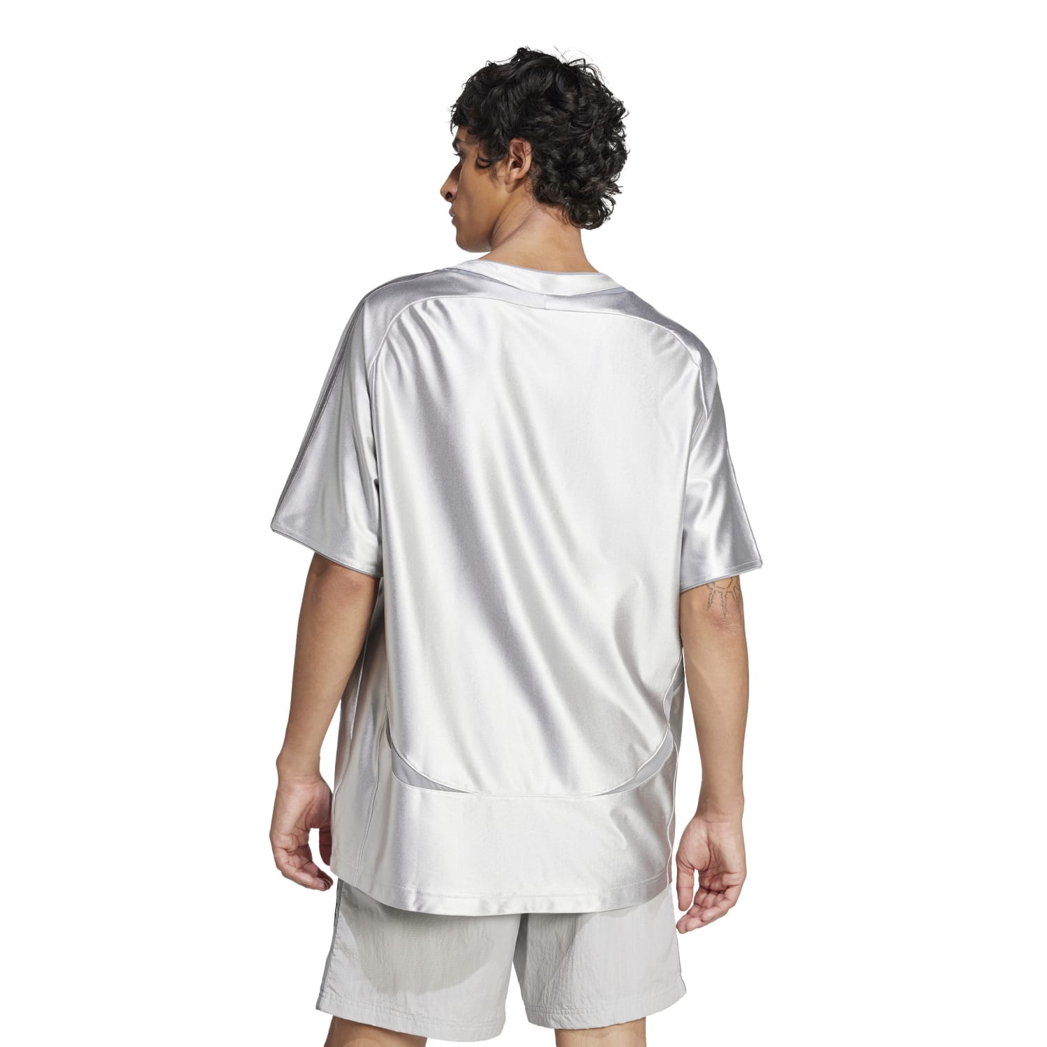 Back view of the Adidas graphic t-shirt, highlighting its comfortable fit.