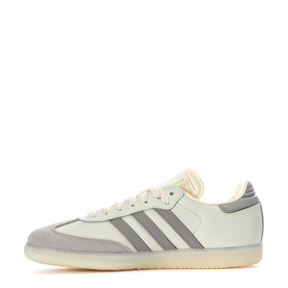 Close-up of suede T-toe and lace detail on best kids athletic shoes for play