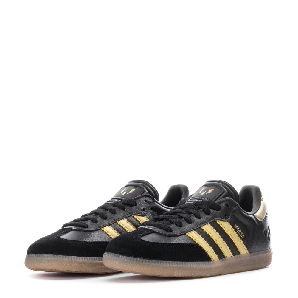 Adidas Samba OG youth sports shoes in action during playtime, demonstrating their durability and support.