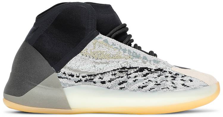 Side view of Adidas Yeezy QNTM SEA TEAL sneakers highlighting the Seal Teal colorway.