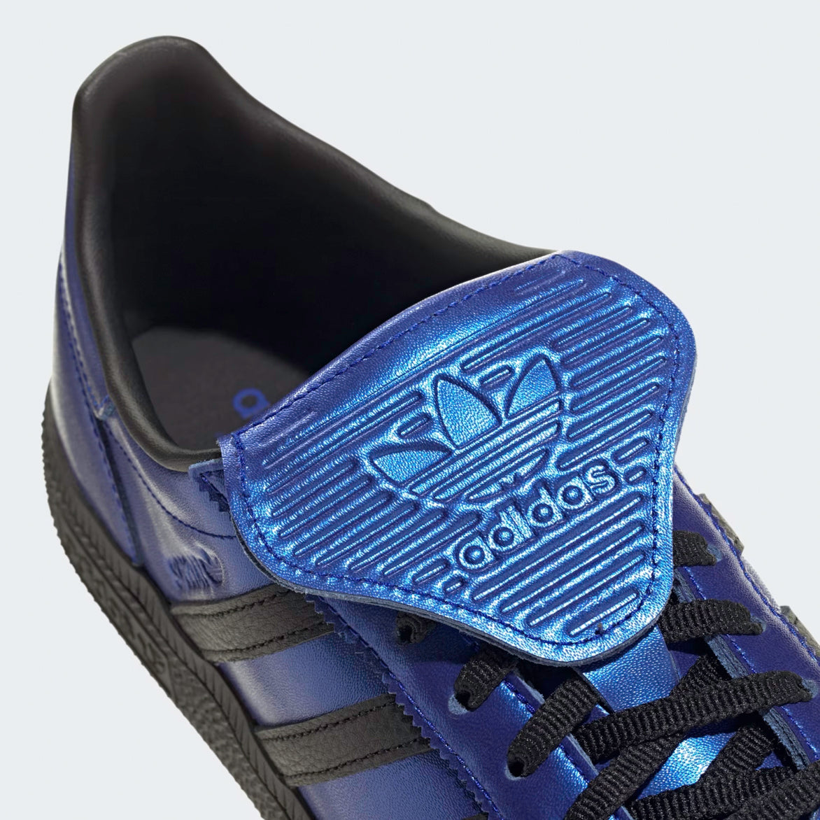 Styled shot of women wearing handball spezial shoes for casual and sports outfits