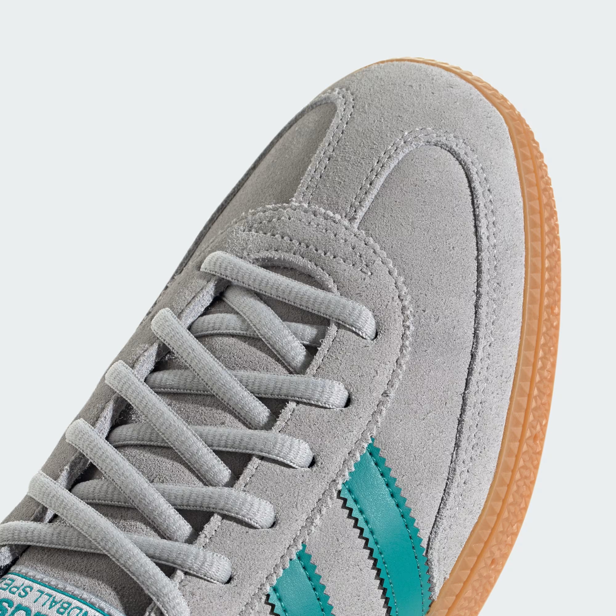 Top-down view of the Retro Handball Spezial Sneakers, featuring the gum rubber outsole and grey laces.